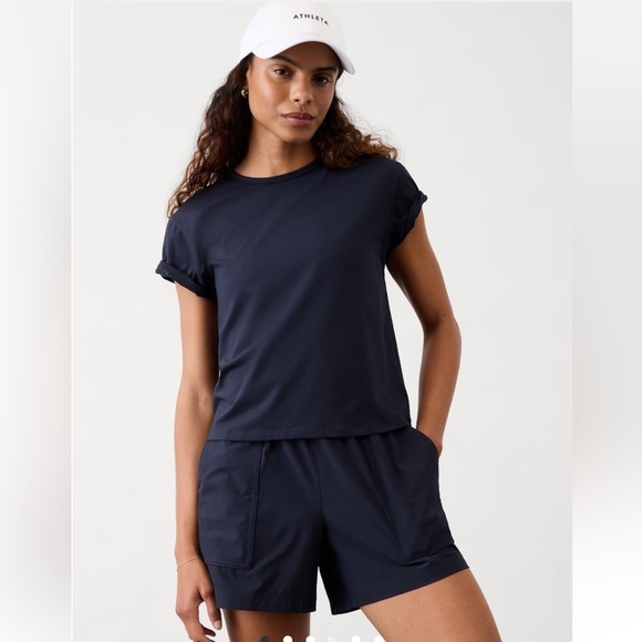 Athleta WAYFIND HIGH RISE 5" SHORT - Picture 2 of 11